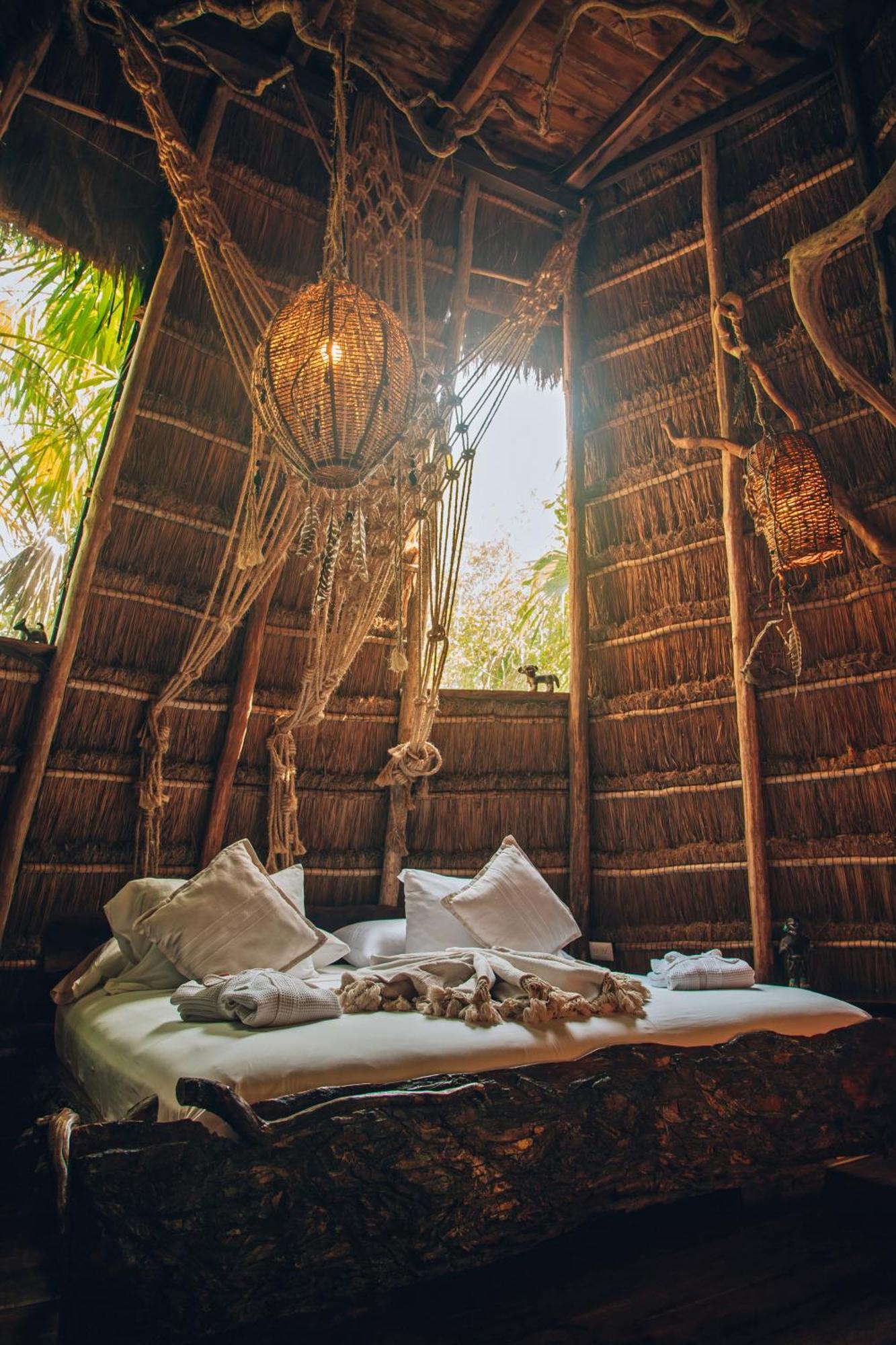 Ikal Tulum Hotel Bagian luar foto The interior of a spa at the resort